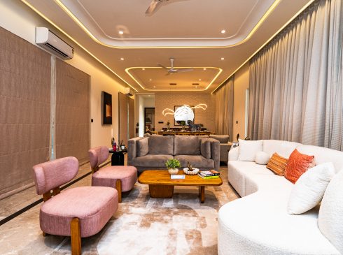 Casagrand Mercury Flat with Spacious Living Room