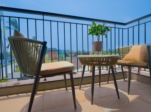 Balcony side view Casagrand Selenia