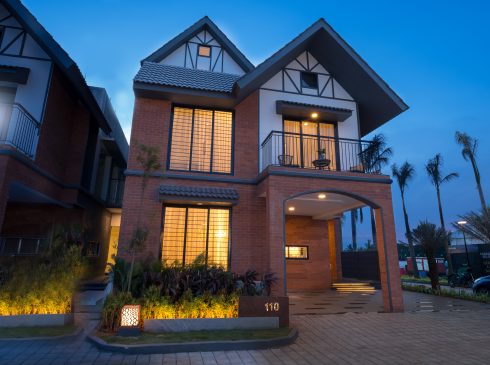 Casagrand Selenia Villa 110 front view